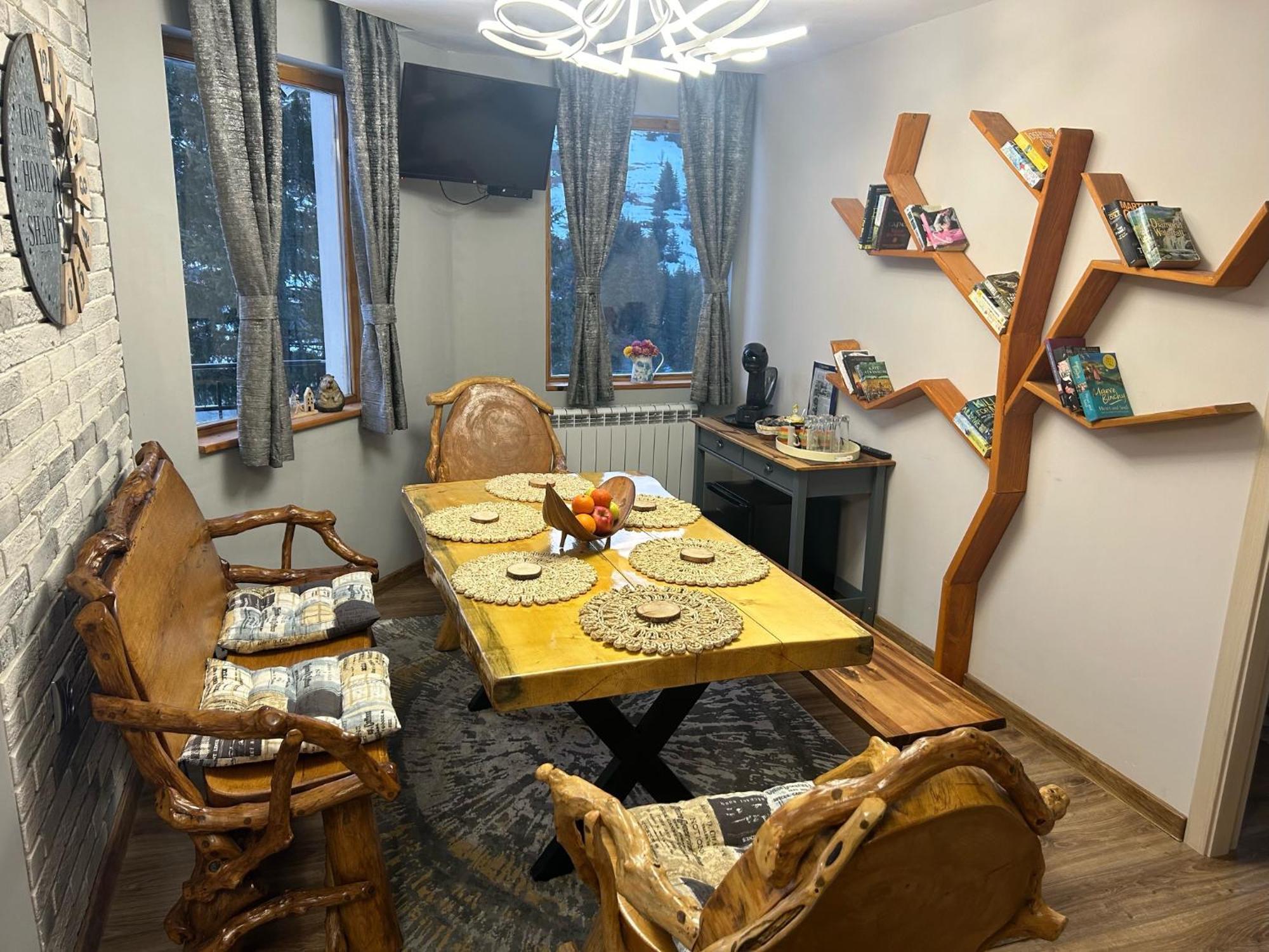 House Proctor Apartment Stoykite Bagian luar foto